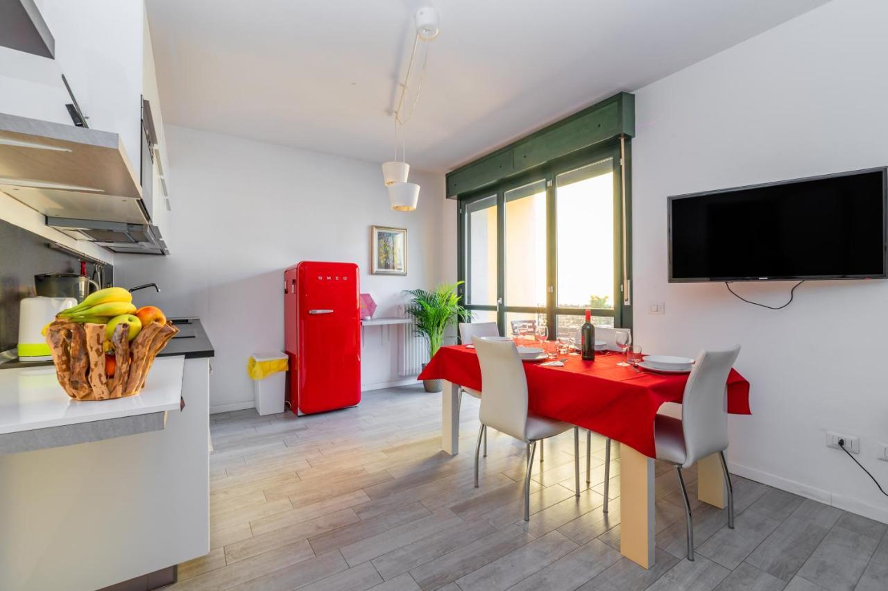 Parma Residential Apartment Con Balcone エクステリア 写真