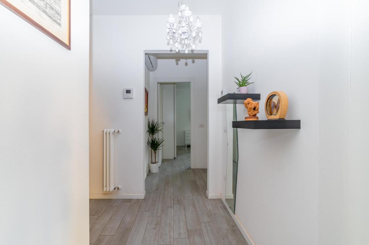 Parma Residential Apartment Con Balcone エクステリア 写真