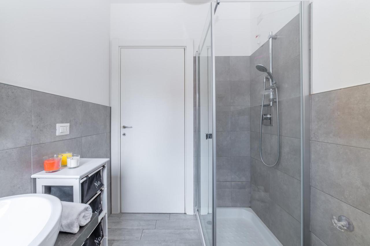 Parma Residential Apartment Con Balcone エクステリア 写真