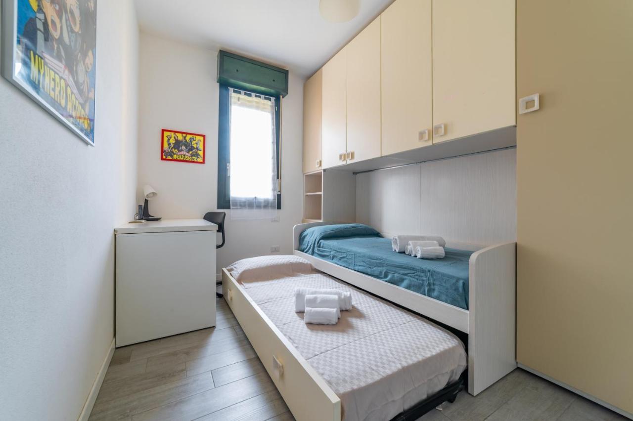 Parma Residential Apartment Con Balcone エクステリア 写真