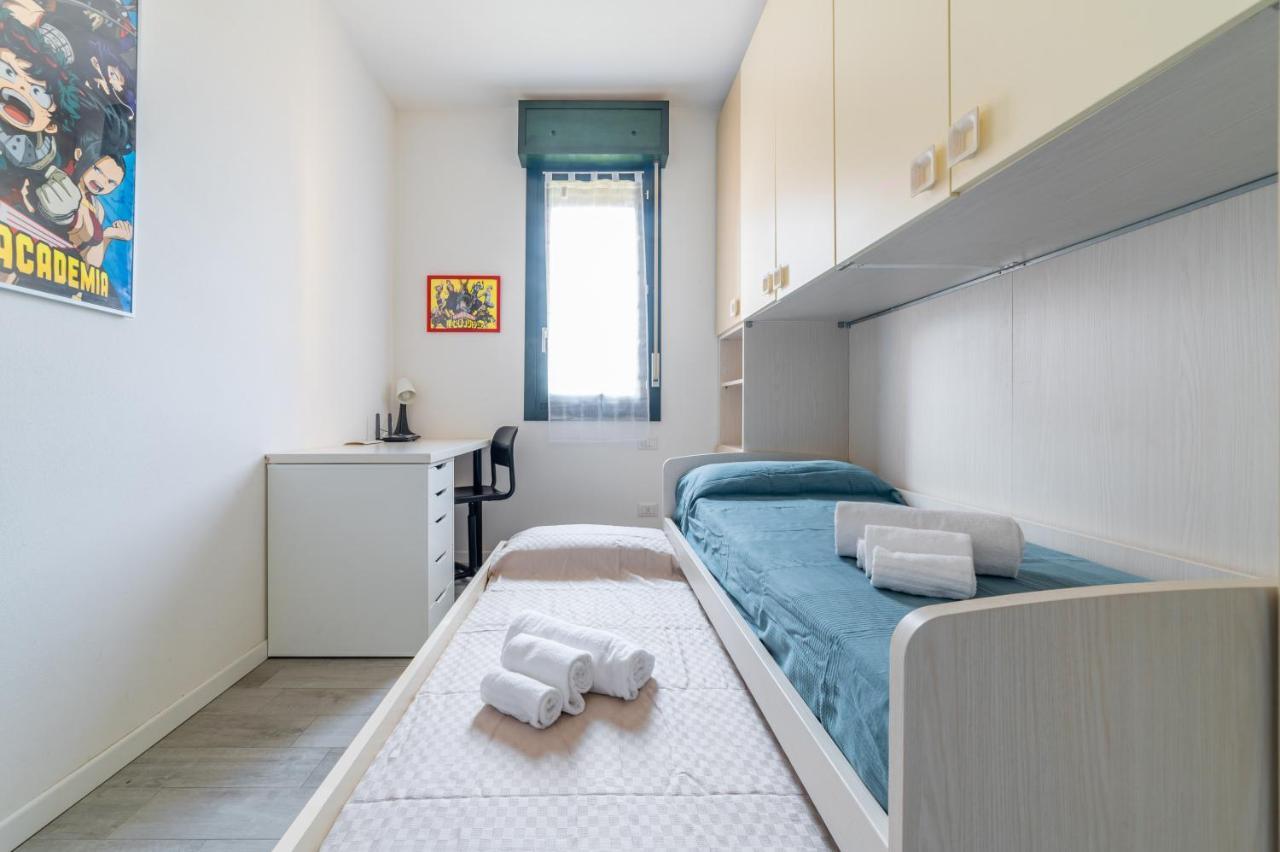 Parma Residential Apartment Con Balcone エクステリア 写真