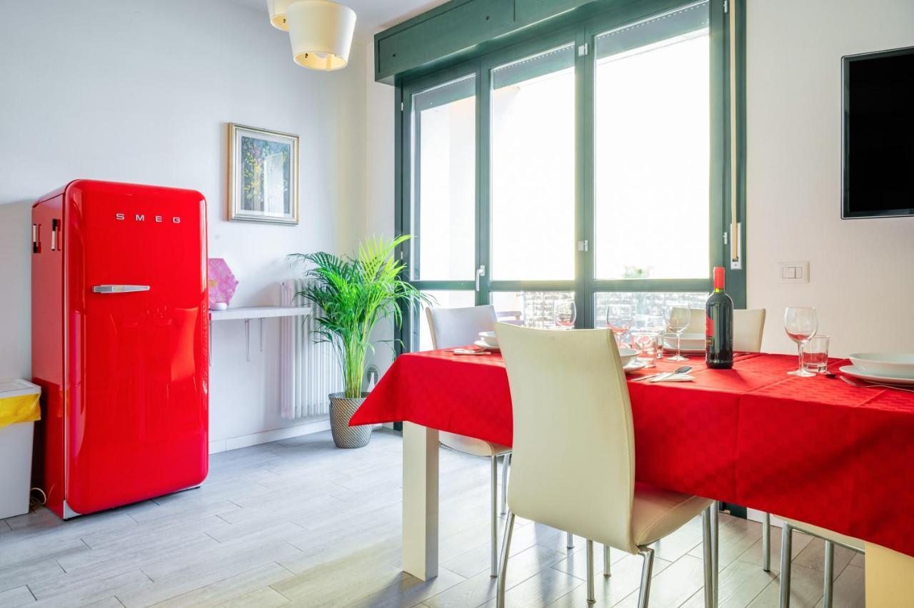 Parma Residential Apartment Con Balcone エクステリア 写真