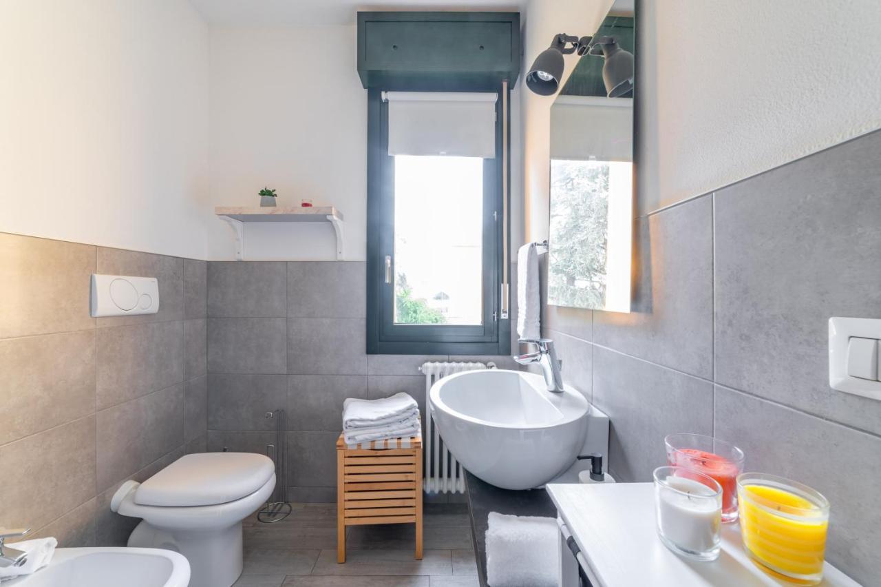 Parma Residential Apartment Con Balcone エクステリア 写真